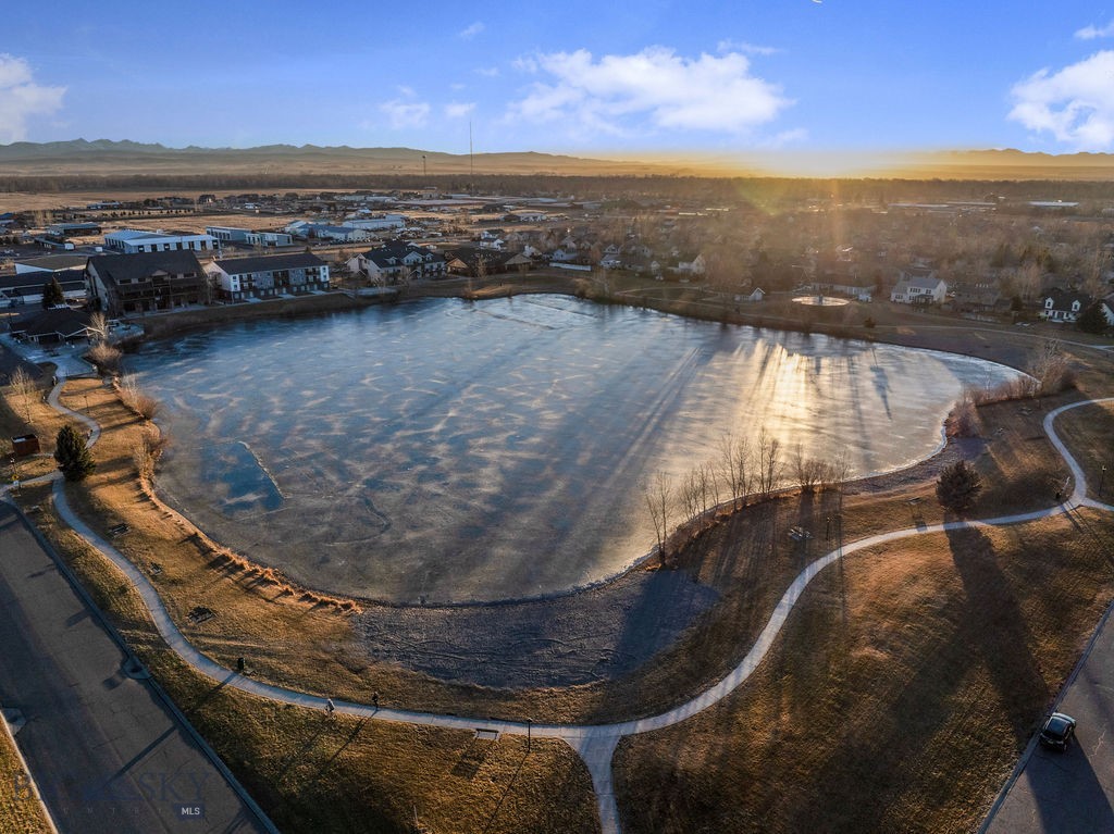 River Rock and Royal Village - Residential