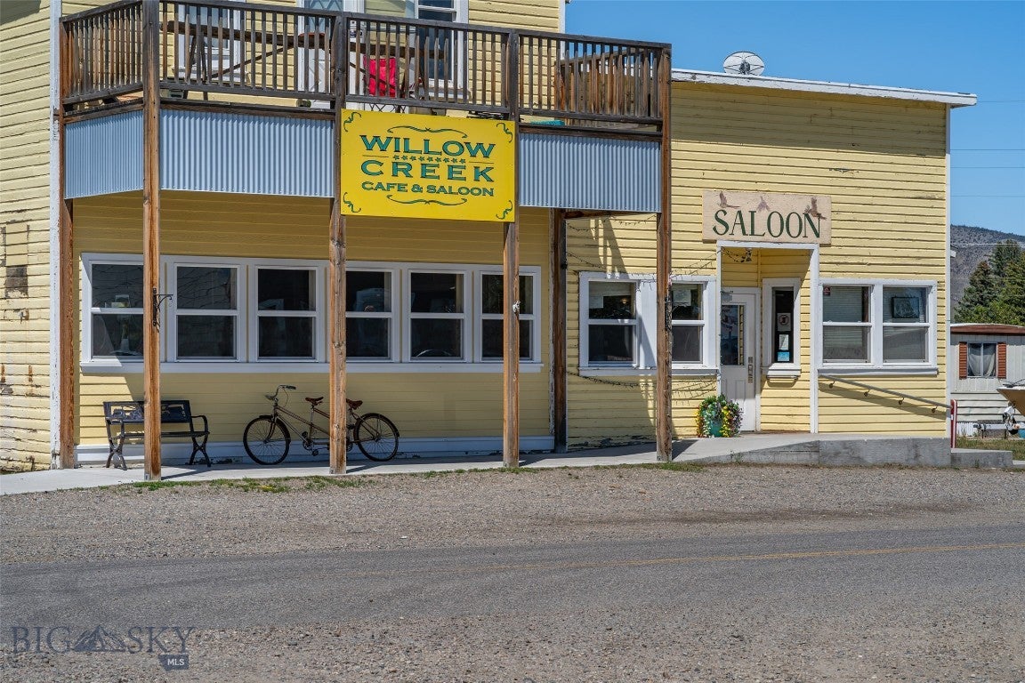 21 Main Street