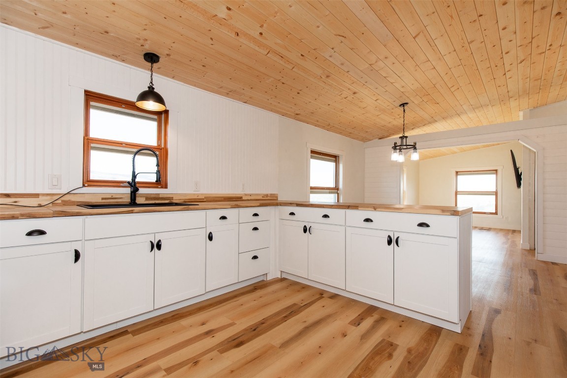 690 Missouri Overlook Ln