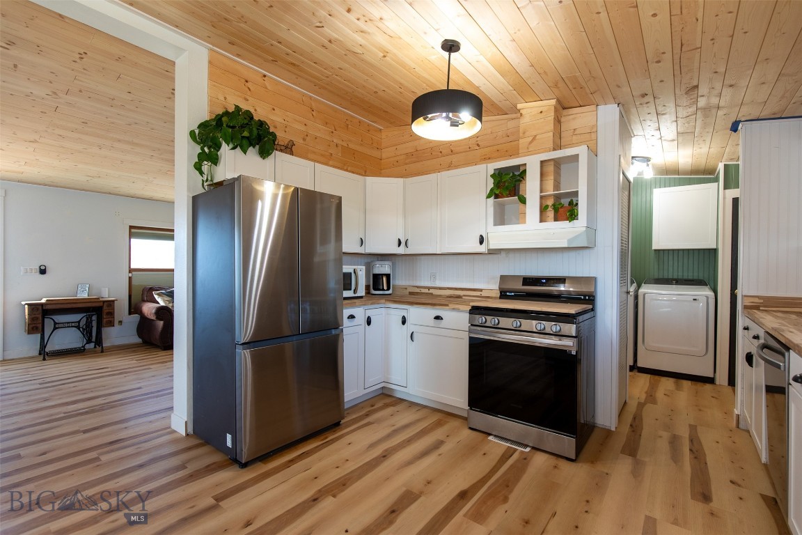 690 Missouri Overlook Ln