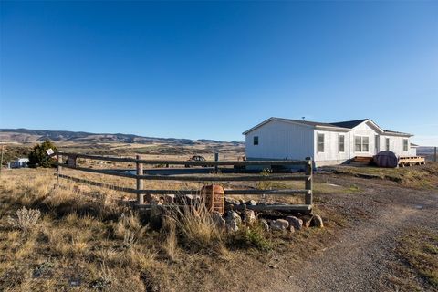 Photo of 690 Missouri Overlook Ln Ln, Three Forks, MT 59752 (MLS # 406571)