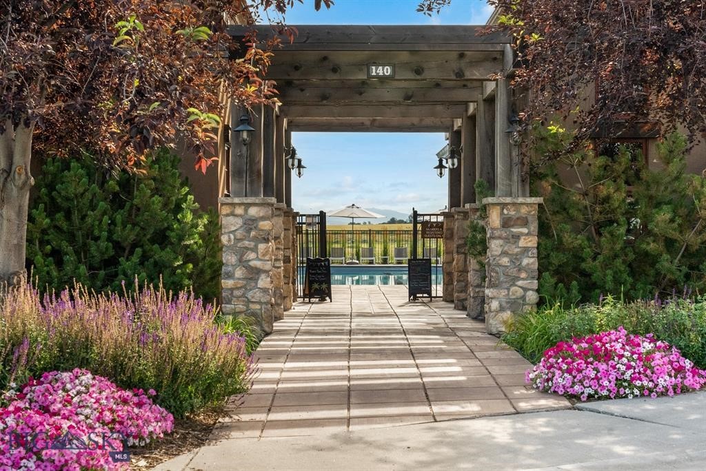 Bozeman, Montana 59718, United States, ,Land,Pending,205640