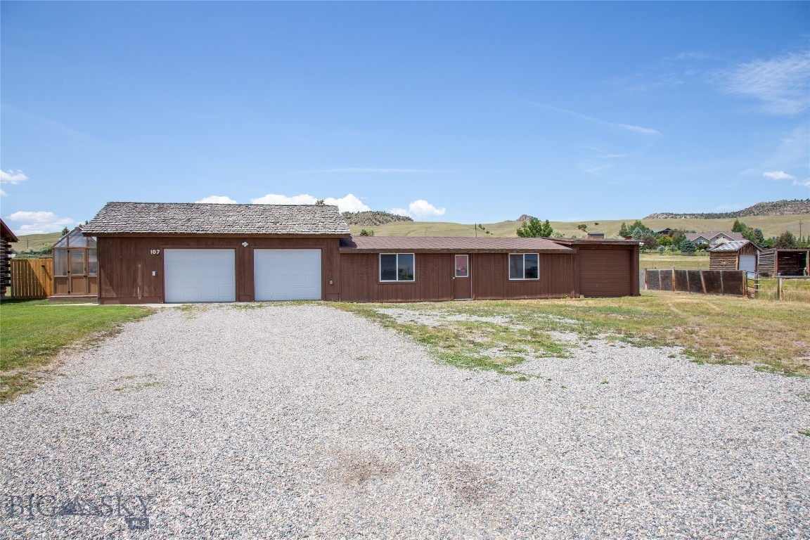 Antelope Meadows - Residential