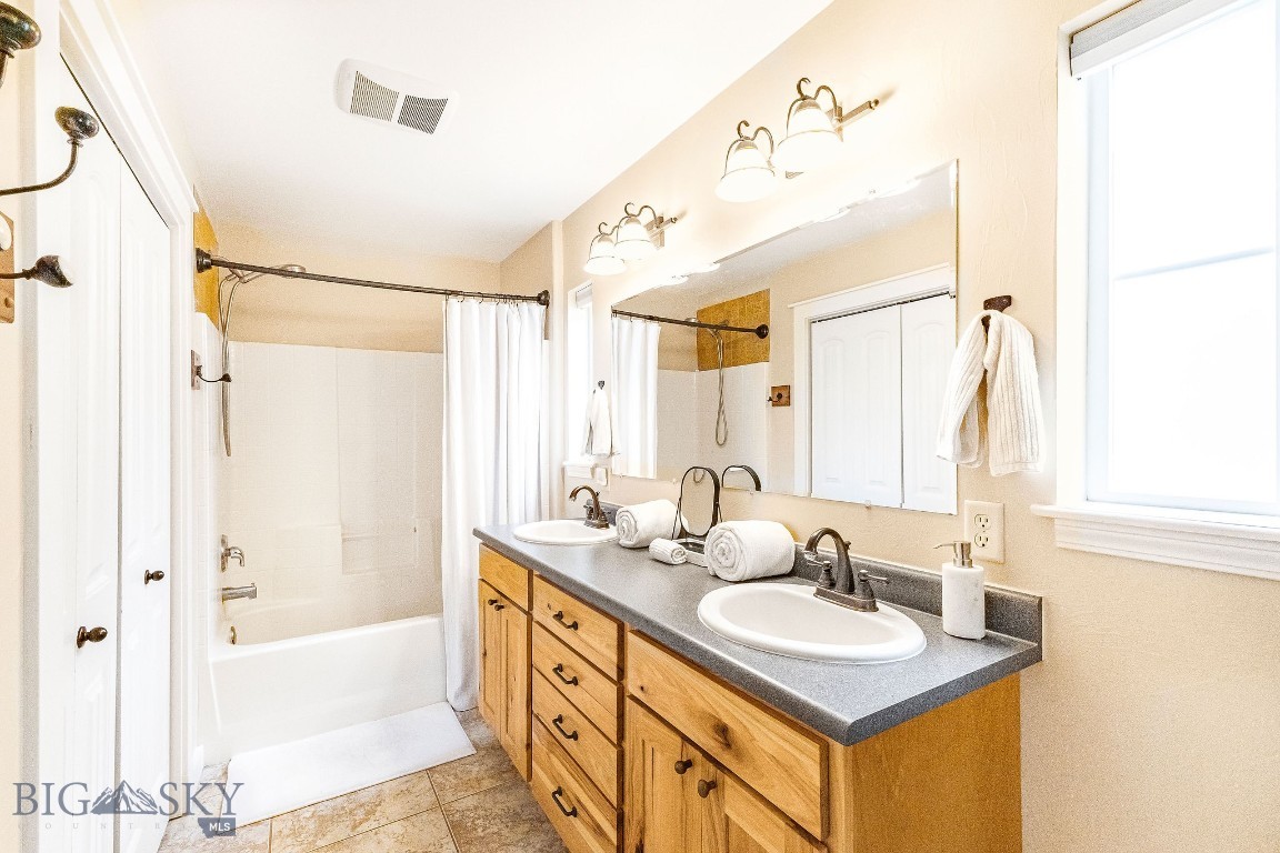 Valley West - Residential