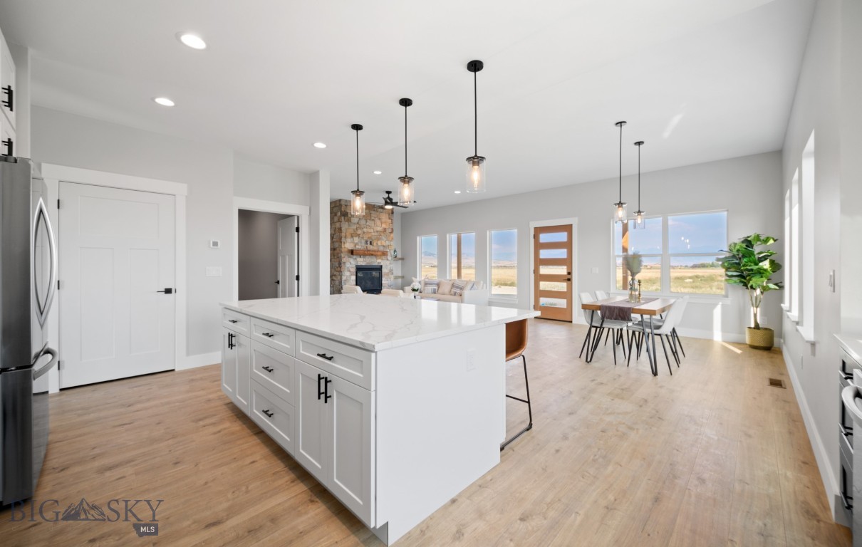 Manhattan Meadows - Residential