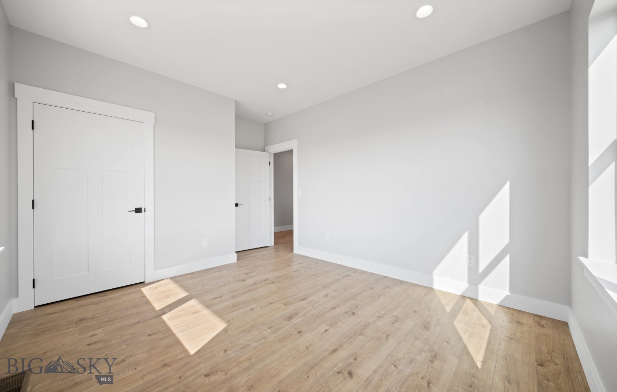 Manhattan Meadows - Residential