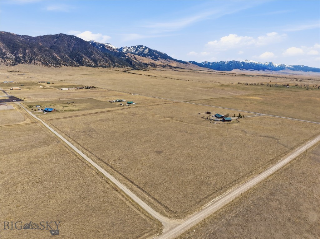 Shining Mountain Airpark - Land