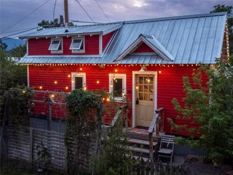 Photo of 117 N I ST. Street, Livingston, MT 59047 (MLS # 413357)