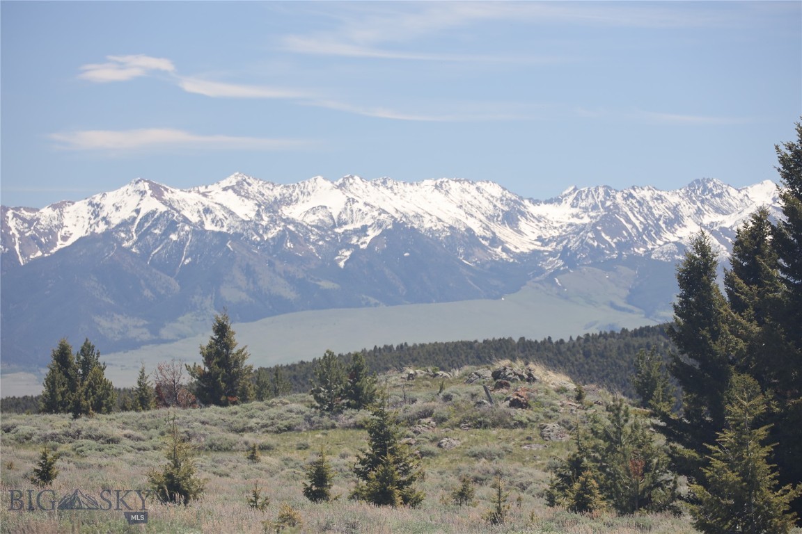 Shining Mountain Unit III - Residential