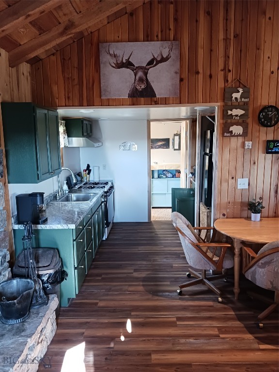 Shining Mountain Unit III - Residential