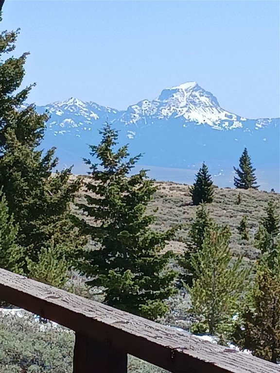 Shining Mountain Unit III - Residential