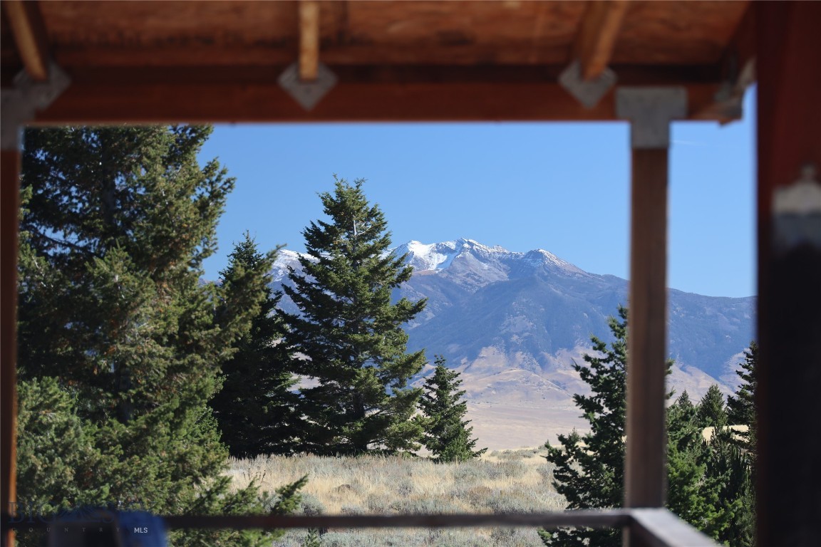 Shining Mountain Unit III - Residential