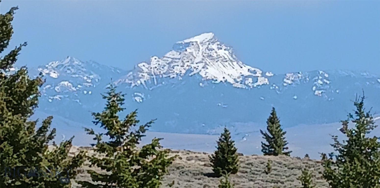 Shining Mountain Unit III - Residential