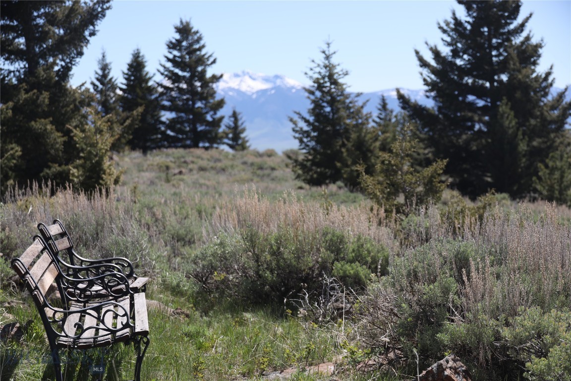 Shining Mountain Unit III - Residential