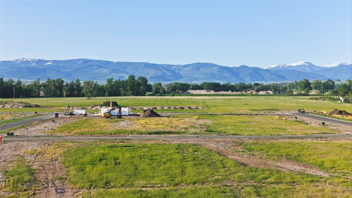 Gallatin Meadows - Land