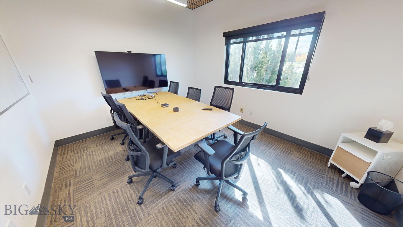 Woodland Park - Commercial Lease