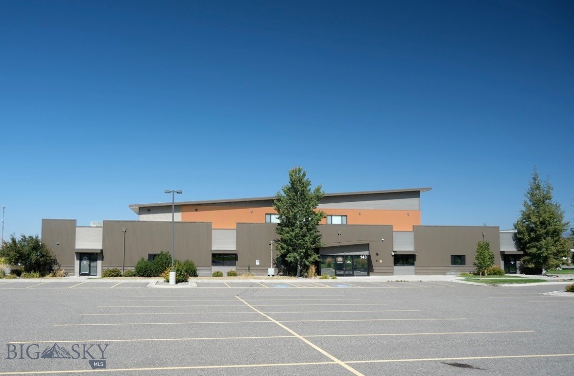 Woodland Park - Commercial Lease