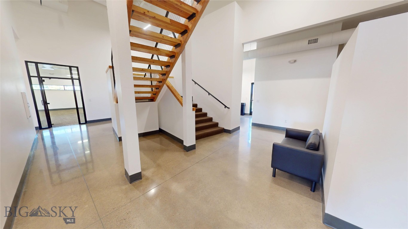 Woodland Park - Commercial Lease
