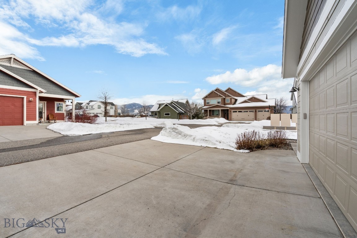 Bozeman, Montana 59715, United States, 3 Bedrooms Bedrooms, ,2 BathroomsBathrooms,Residential,Active,94739