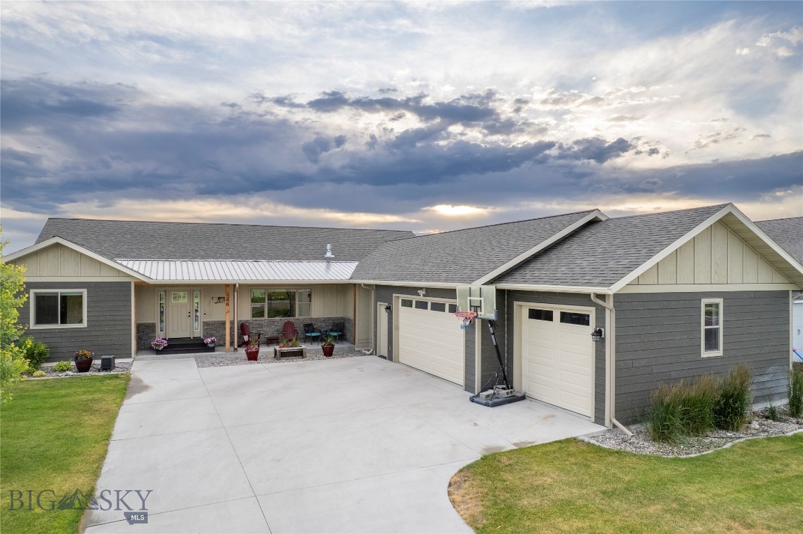 346 Pioneer Crossing