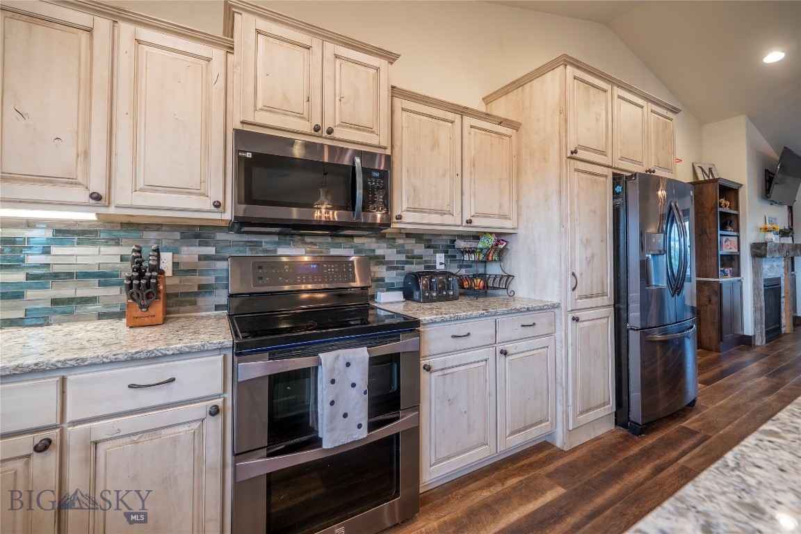 Pioneer Crossing - Residential