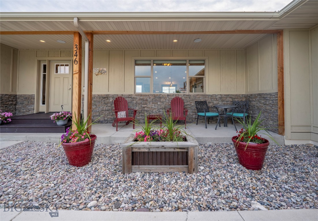 Pioneer Crossing - Residential