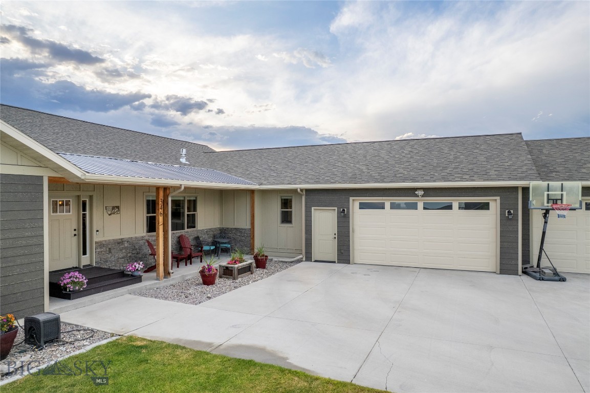 346 Pioneer Crossing