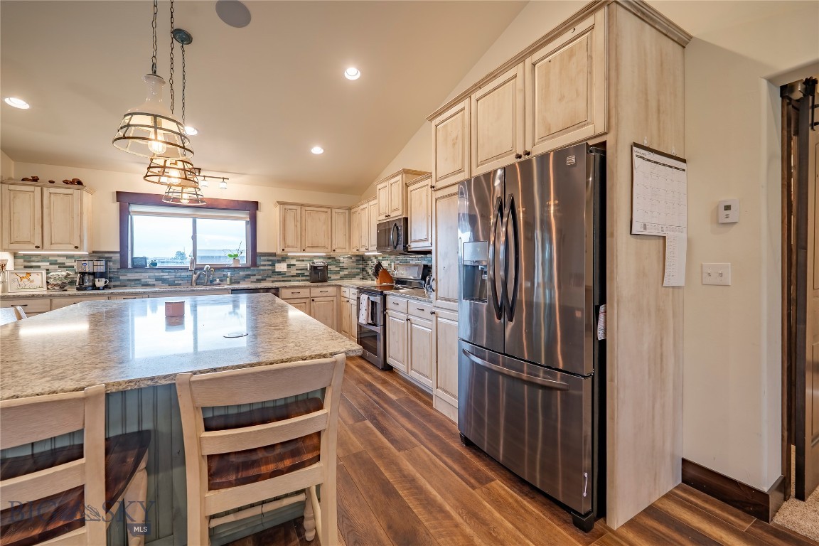 Pioneer Crossing - Residential