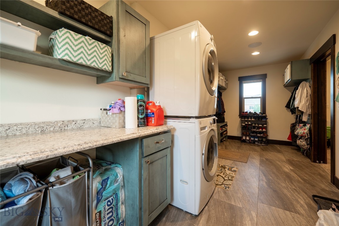 Pioneer Crossing - Residential
