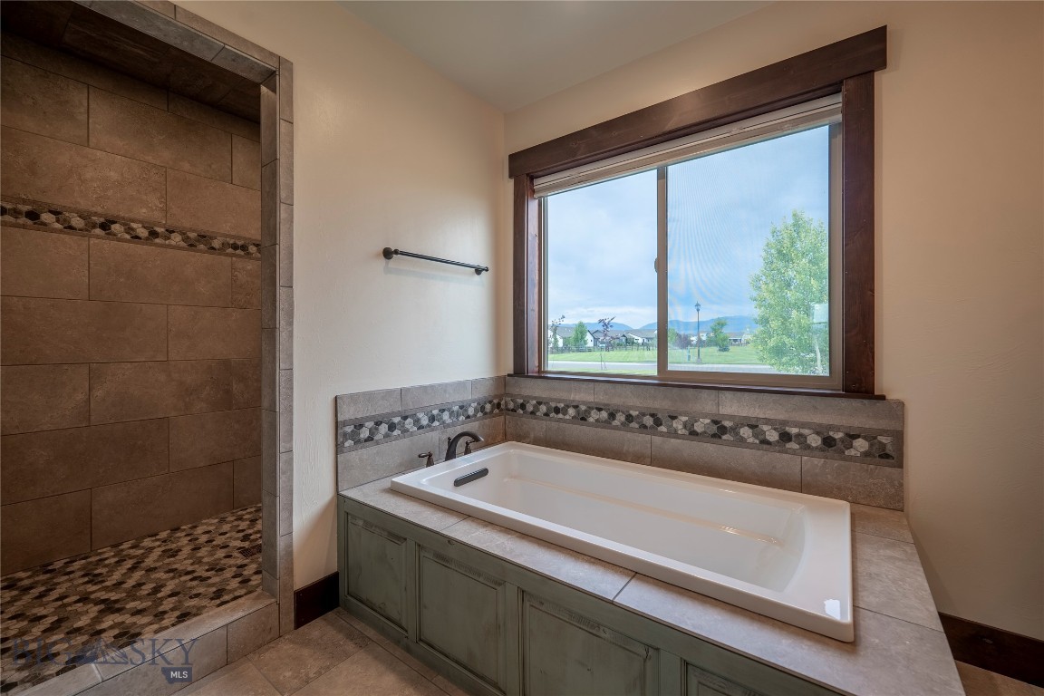 Pioneer Crossing - Residential