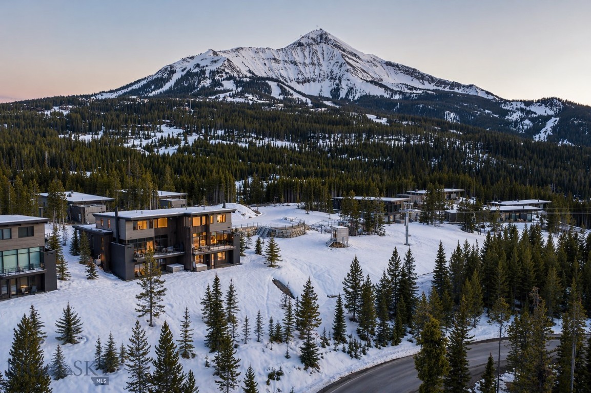 14B Treeline Springs Road