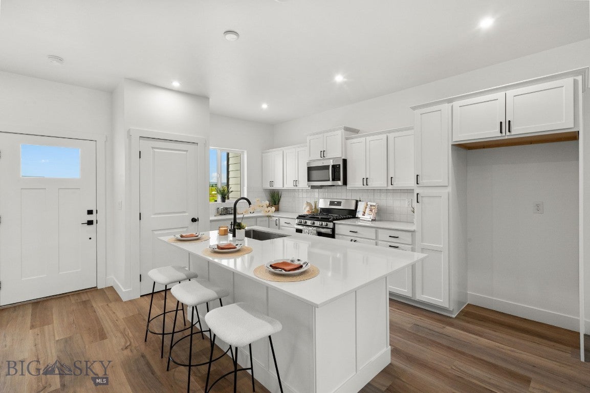 725 Spaniel Lane