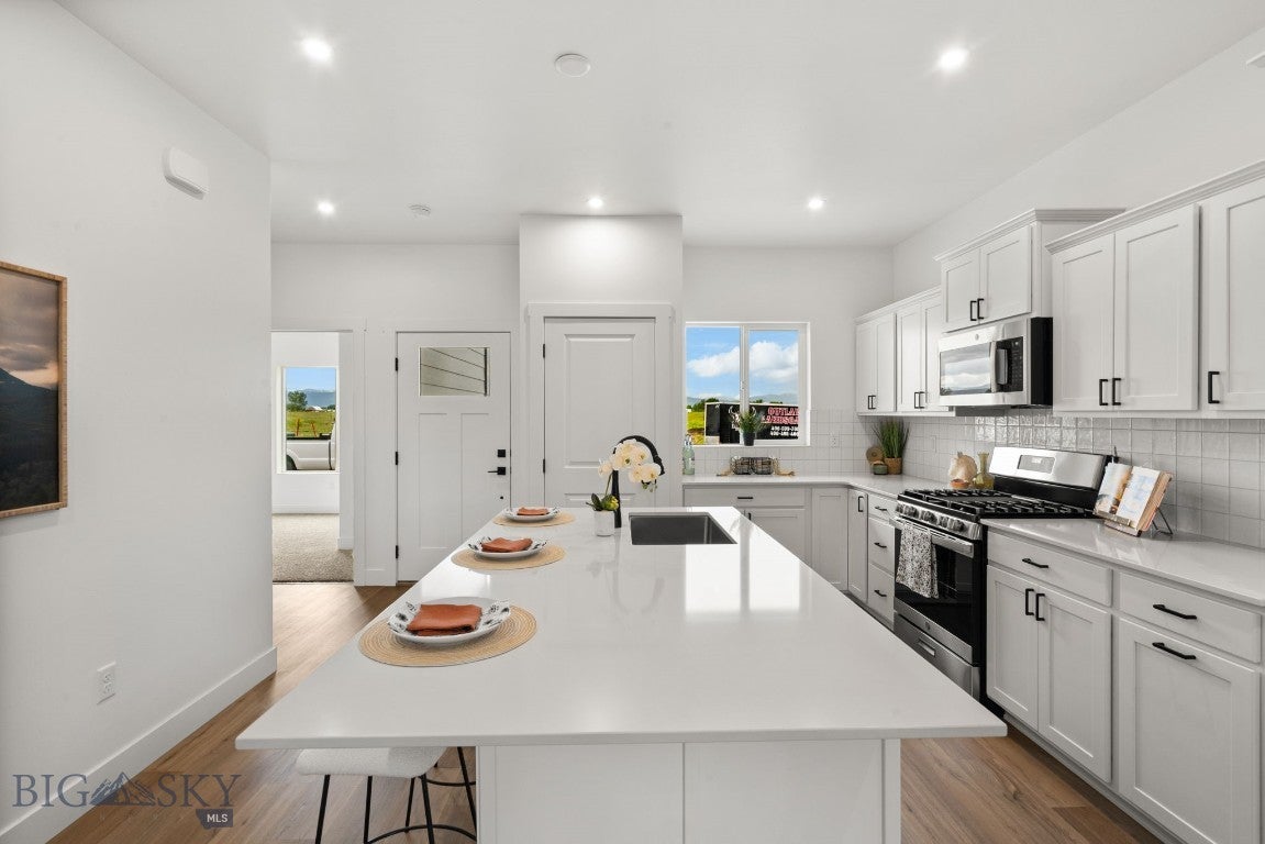 725 Spaniel Lane