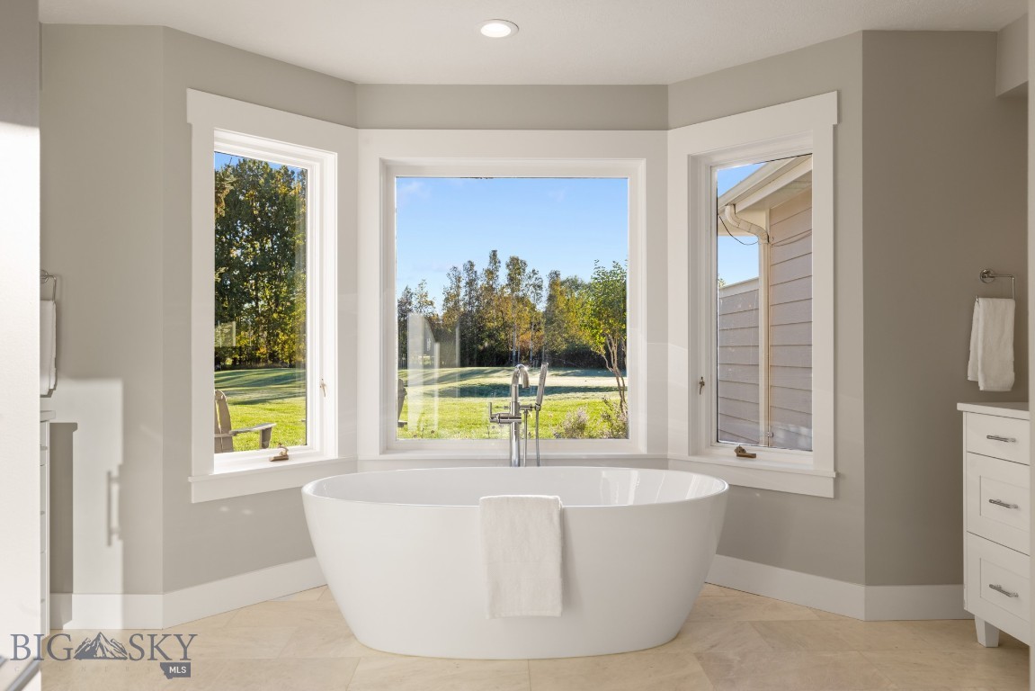 Meadows South Condo - Residential