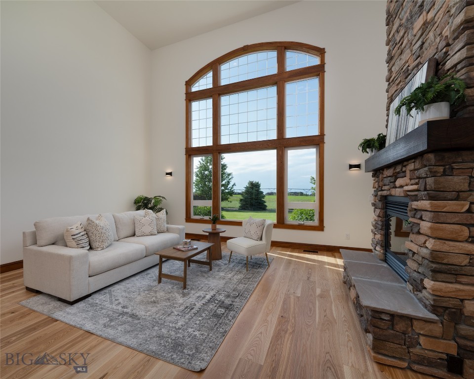 135 Hyalite View