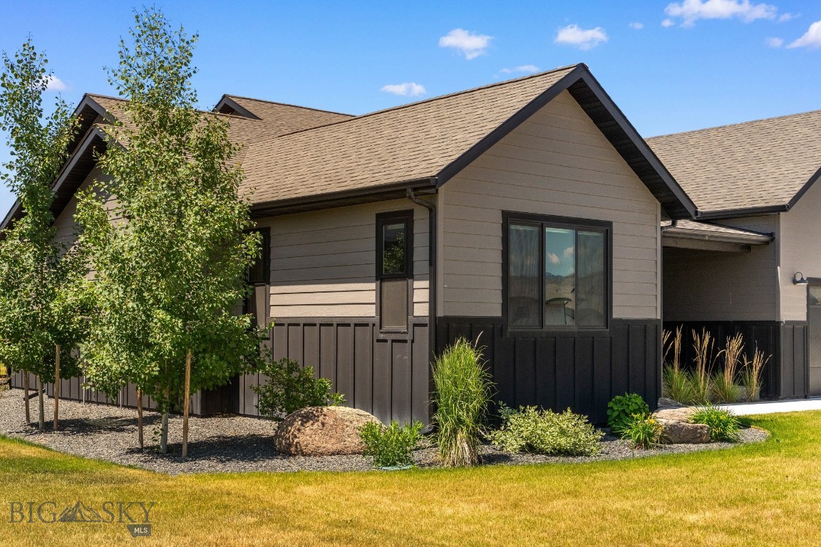 Pioneer Crossing - Residential