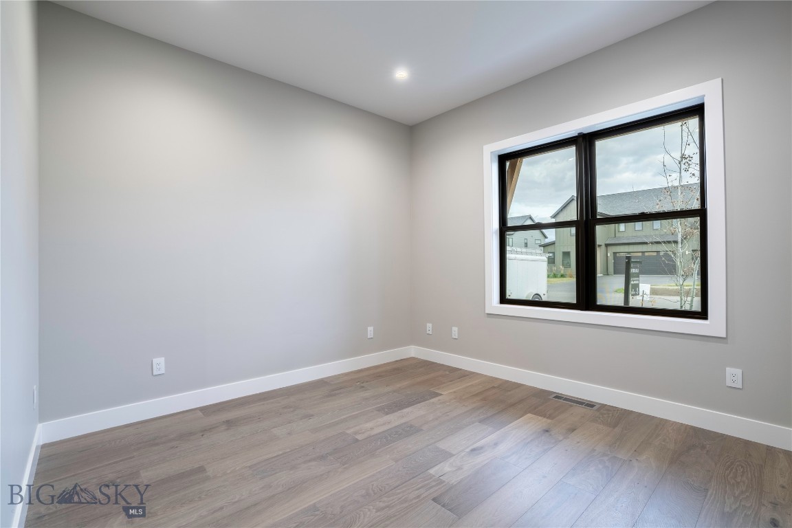 Creekside Meadows - Residential