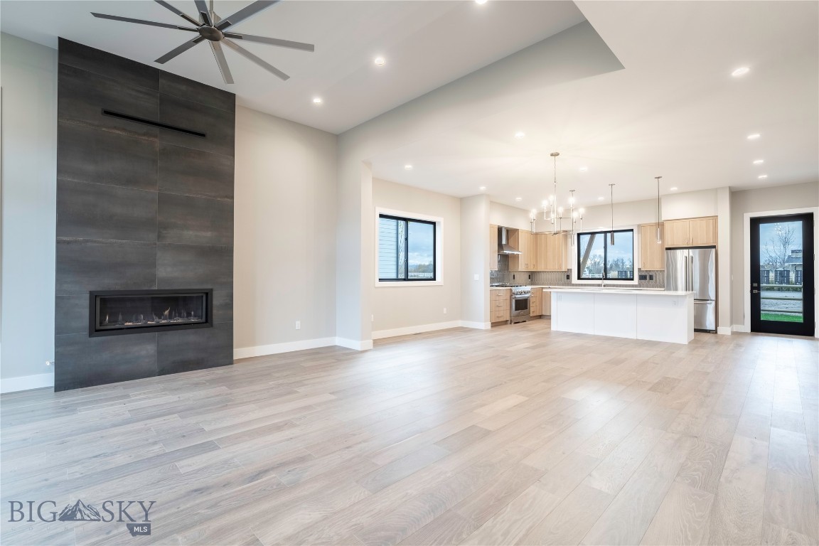 Creekside Meadows - Residential