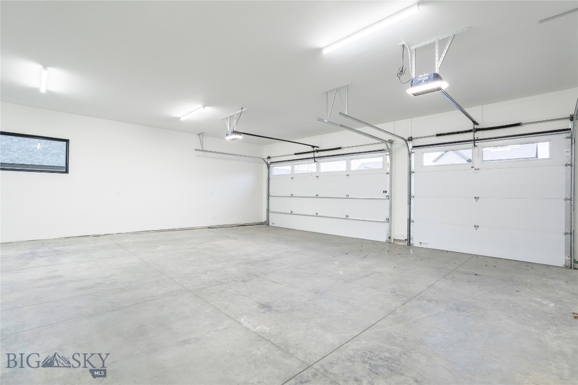 Creekside Meadows - Residential