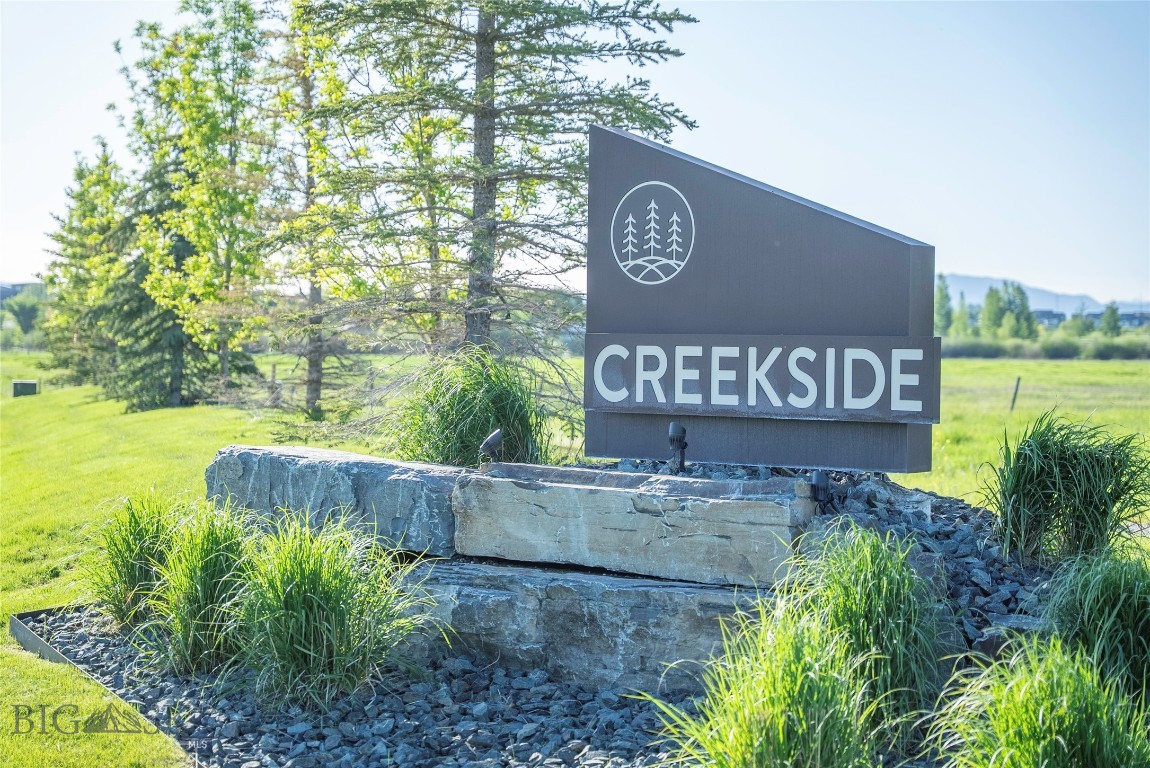 Creekside Meadows - Residential