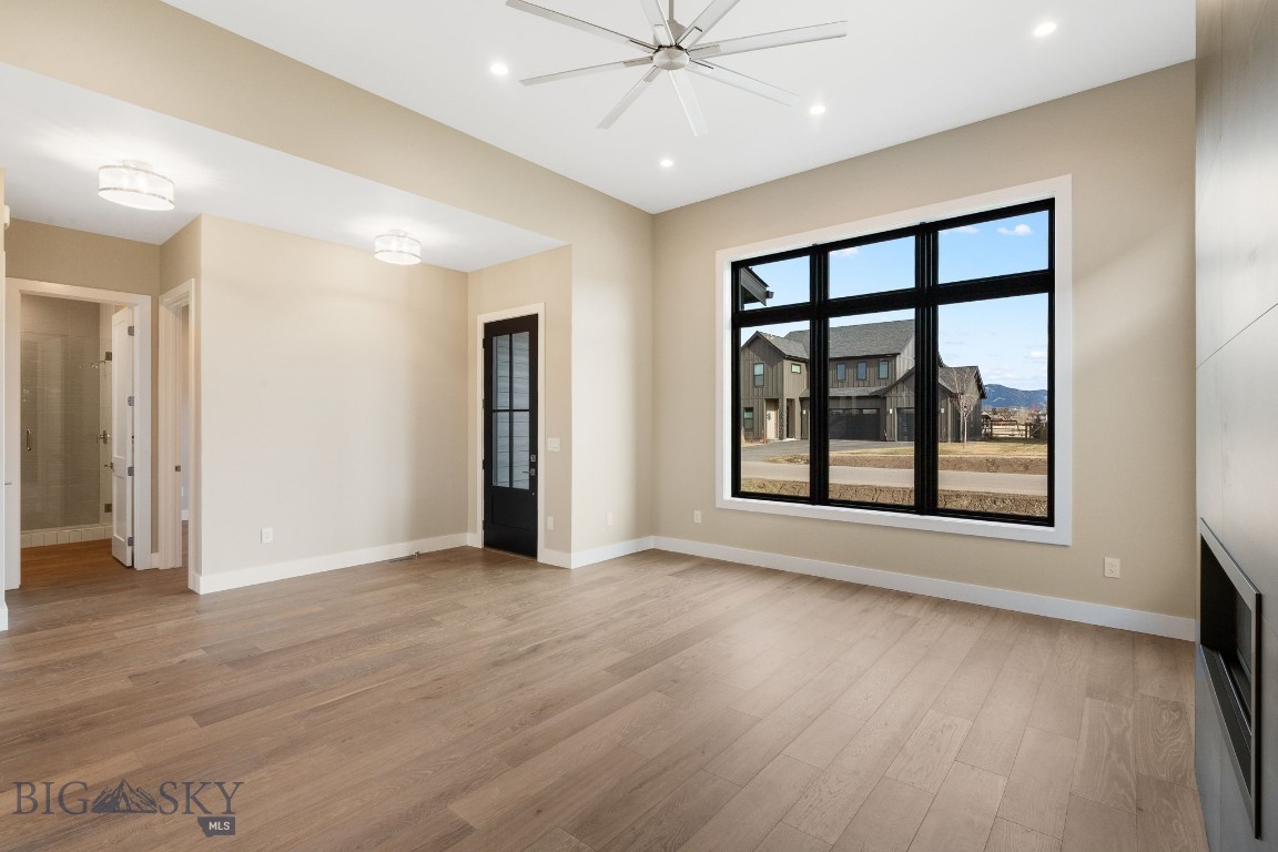 Creekside Meadows - Residential