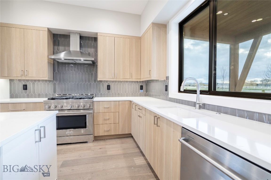 Creekside Meadows - Residential