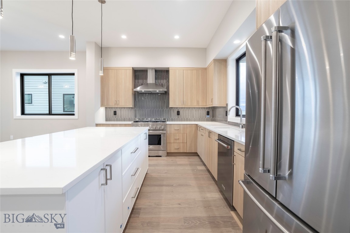 Creekside Meadows - Residential