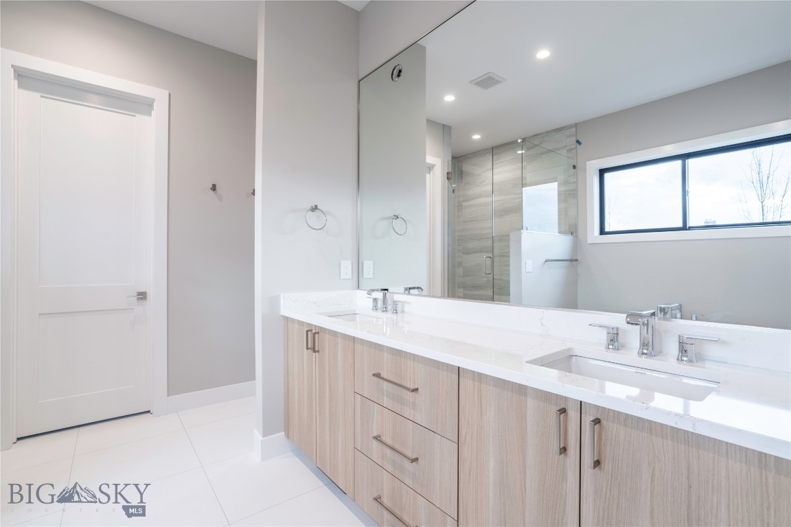 Creekside Meadows - Residential