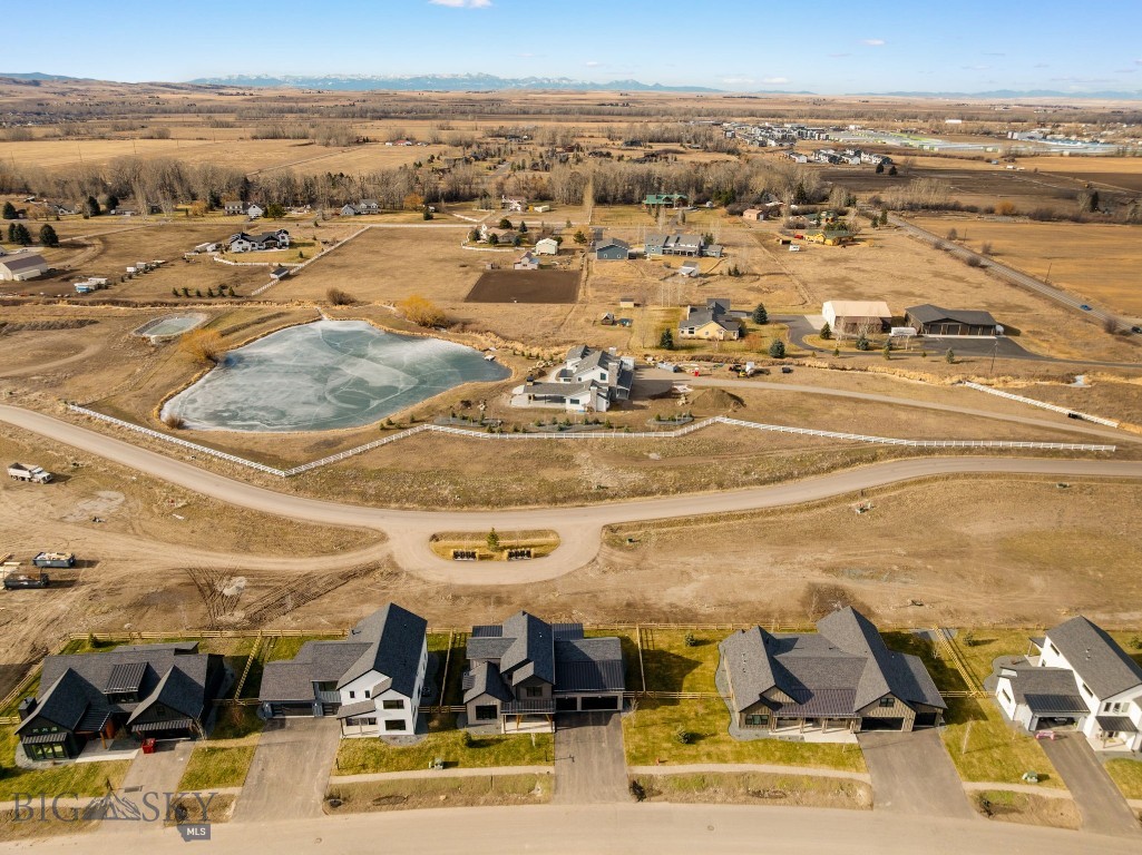 Creekside Meadows - Residential