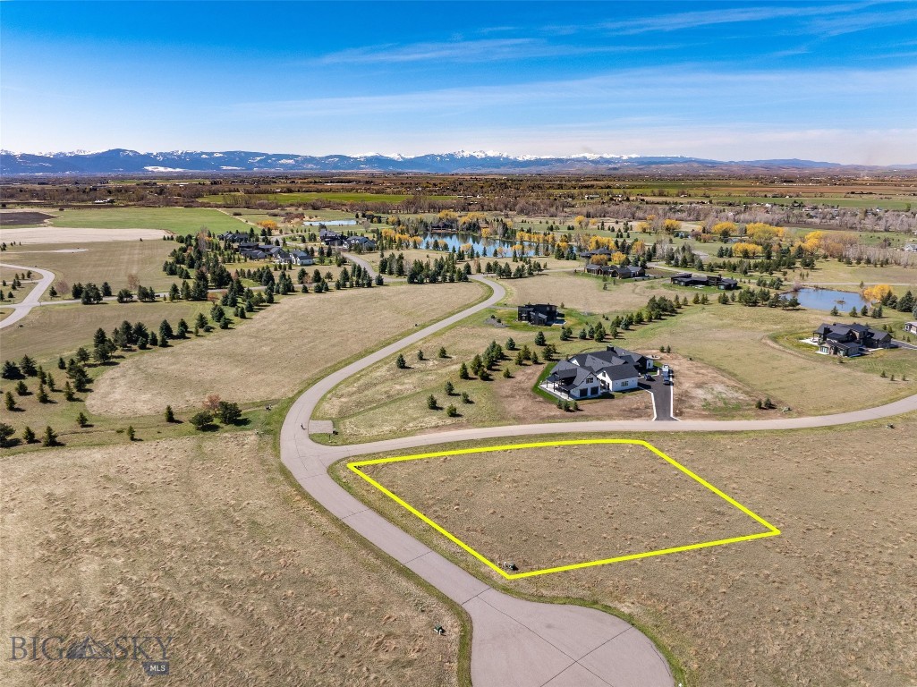 Bridger Lake Meadows - Land