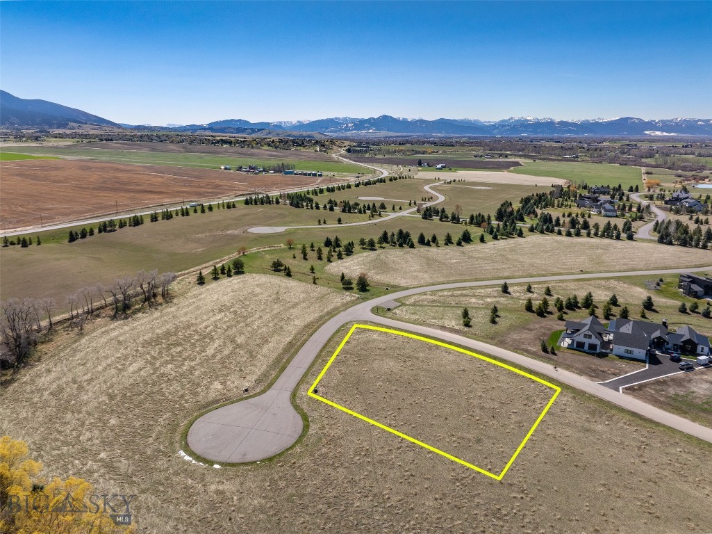 Bridger Lake Meadows - Land