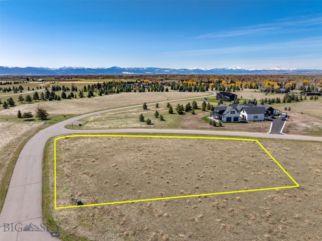 Bridger Lake Meadows - Land