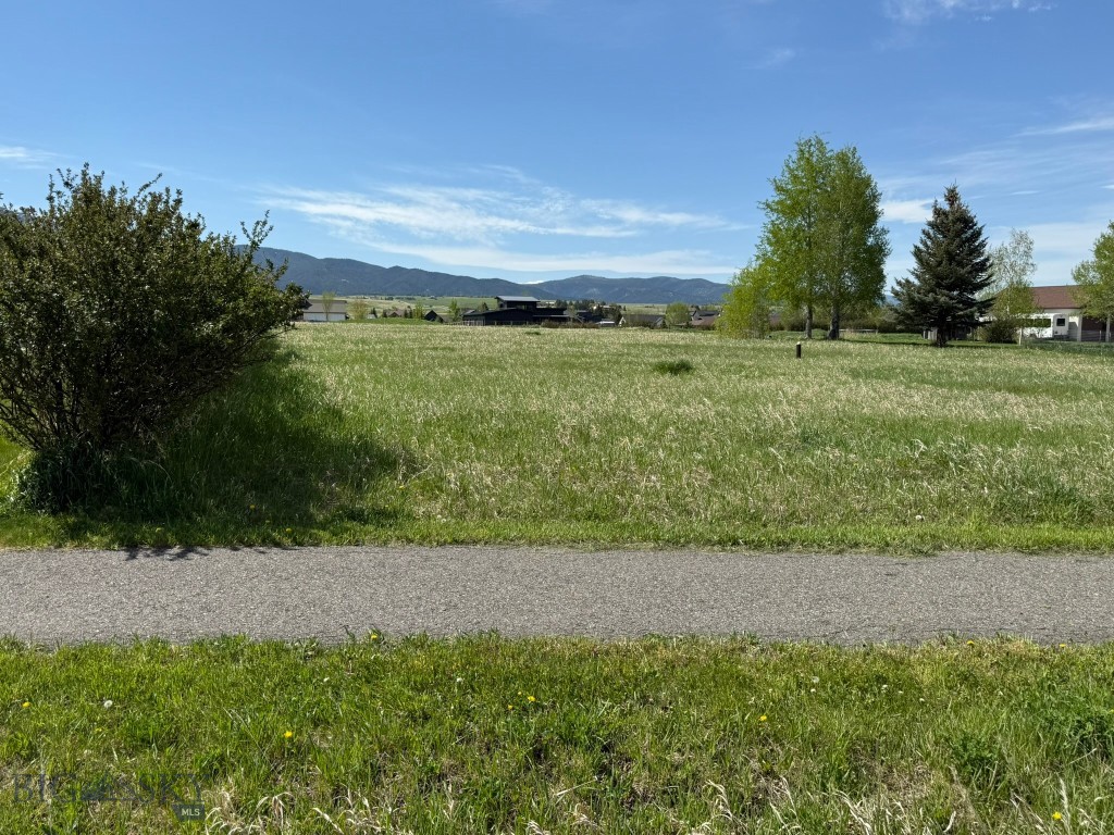 Fort Ellis Leisure Community - Land