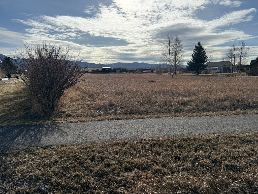 Fort Ellis Leisure Community - Land